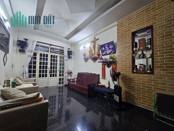 Bán nhà 96m², 2 tầng, 3PN, 2WC, Linh Trung, Thủ Đức - 4.45 tỷ