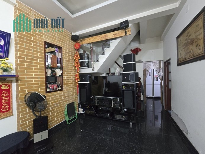 Bán nhà 96m², 2 tầng, 3PN, 2WC, Linh Trung, Thủ Đức - 4.45 tỷ