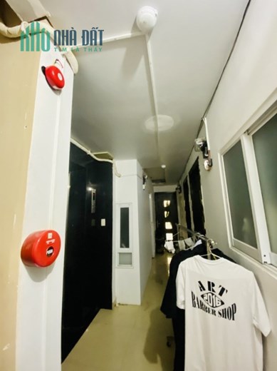 GẤP BÁN HẠ CHÀO 600 TRIỆU GIÁ BÁN 19.6 TỶ . TOÀ NHÀ 7 TẦNG CÓ HẦM,  THANG MÁY,16 PHONG CHO THUÊ.