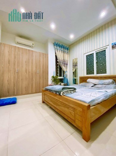 Bán nhà 70m2, 4PN, 4 tầng, Trường Thọ, Thủ Đức, 7.8 tỷ, sổ hồng