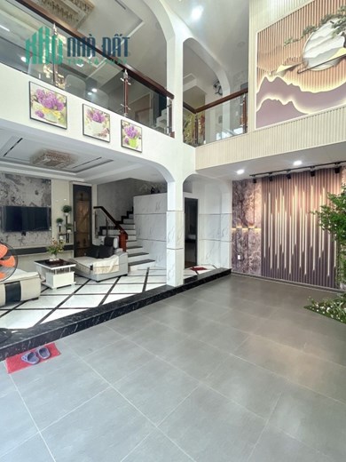 BÁN BIỆT THỰ MINI NGANG 8M – 60M2 - FULL NỘI THẤT – CHỈ 7.9 TỶ!
Vị trí cực đẹp – Phạm Văn Chiêu,