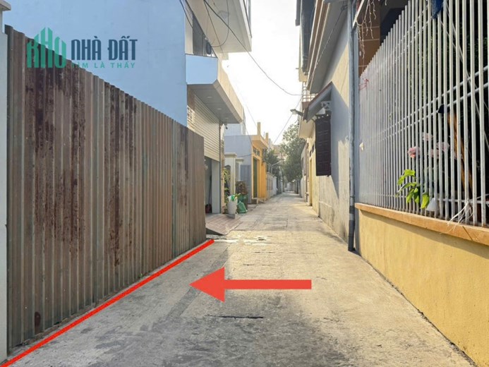 Bán đất thôn 2, Thạch Đà, Mê Linh, HN. Ba bước chân tới chợ Thạch Đà, đường thông, oto