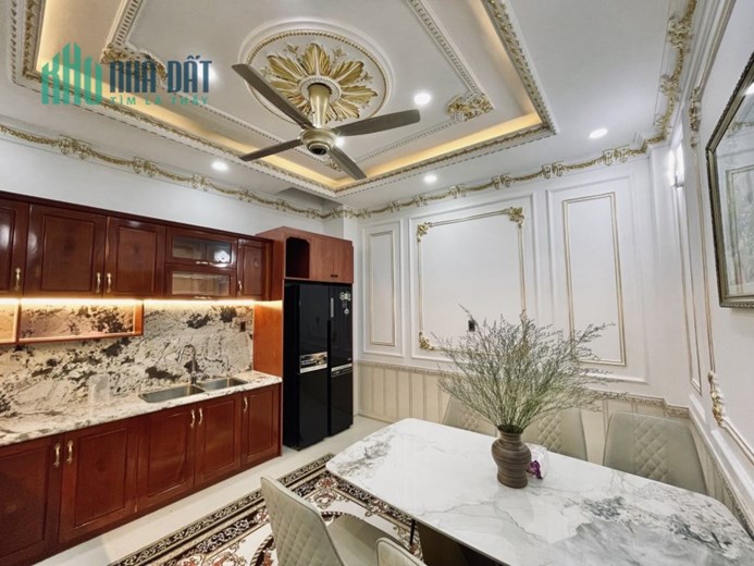 BÁN NHÀ - HXH -QUANG TRUNG - P10-GÒ VẤP – 4 TẦNG - 51M2 (4X12.7) - 4 PHÒNG NGỦ- BAN CÔNG - SỔ VUÔNG