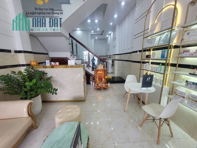 Bán nhà mặt phố Quốc Lộ 13, Hiệp Bình Phước, Thủ Đức - 7.6 tỷ