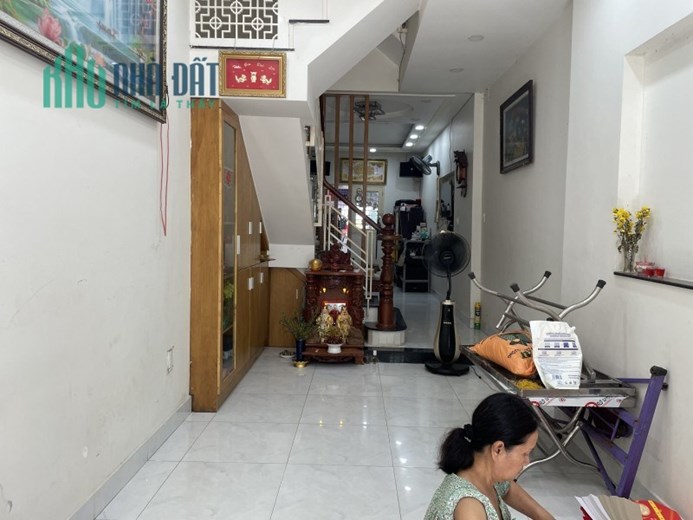 Bán nhà 65m², 3PN, 3WC, ngõ Linh Đông, Thủ Đức, sổ hồng. Giá chỉ 4,1 tỷ