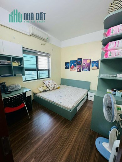 Gia đình cần bán gấp căn hộ tại CT12A Kim Văn Kim Lũ, Hoàng Mai, Hà Nội