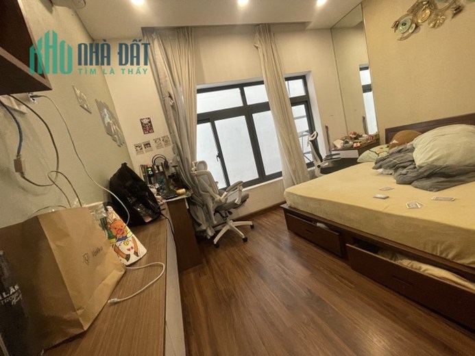 Bán nhà 3 tầng, 70m², 4PN, 4WC, 8.9 tỷ, Trường Thọ, Thủ Đức