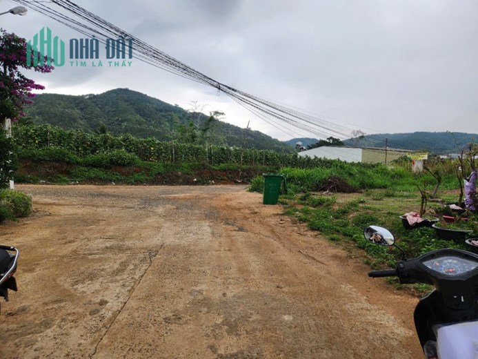 CẦN BÁN LÔ ĐẤT THỊ TRẤN LIÊN NGHĨA ĐỨC TRỌNG LÂM ĐỒNG giá chỉ 1.2 tỷ