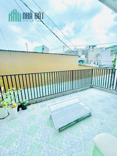 CHÍNH CHỦ CẦN BÁN GẤP NHÀ 4 TẦNG NGAY EMART 2- GÒ VAP -6 PHÒNG, DÒNG TIỀN 20triệu/tháng, HẺM XE