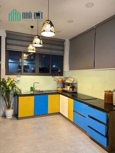 MẶT TIỀN KINH DOANH ĐỈNH PHÚ NHUẬN - NGUYỄN TRỌNG TUYỂN  - 4 TẦNG DT 100M2 (5X20) - GIÁ  23 TỶ -