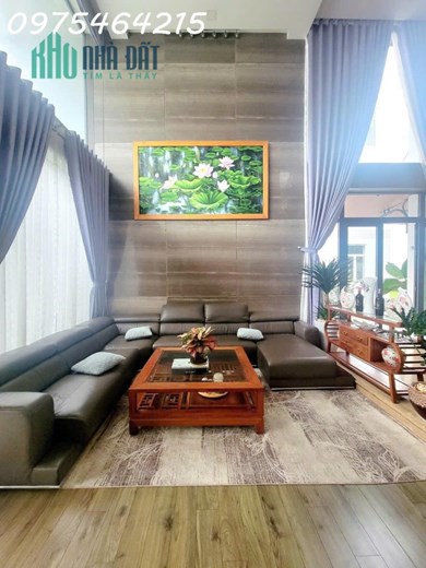 Biệt thự biệt lập Villa Park Quận 9 – Siêu phẩm giảm giá sốc 4 tỷ, chỉ còn 54 tỷ