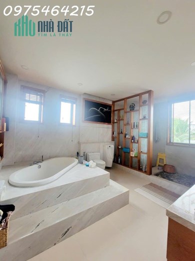 Biệt thự biệt lập Villa Park Quận 9 – Siêu phẩm giảm giá sốc 4 tỷ, chỉ còn 54 tỷ
