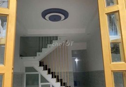 Cho thuê nhà 3PN 2WC đường 42 Phường hiệp Bình Chánh. Giá 7/5tr/tháng 0964762748