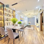 Bán Hà Nội Center Point, 27 Lê Văn Lương, 81m², 3PN, Đông Nam - 0975 118 822.