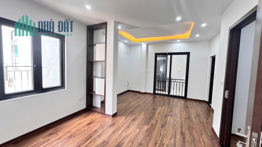 Bán nhà 5 tầng Yên Vĩnh,Kim Chung, Hoài Đức xây mới, 32m, ô tô đỗ gần