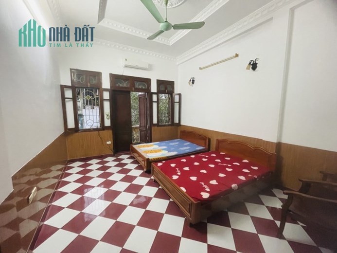 Ô TÔ ĐỖ CỬA VÀO NHÀ, 2 MẶT NGÕ TRƯỚC SAU – 4 tầng Hồng Hà 62m MT4m chỉ 12.9 tỷ - ĐẤT VUÔNG ĐẸP