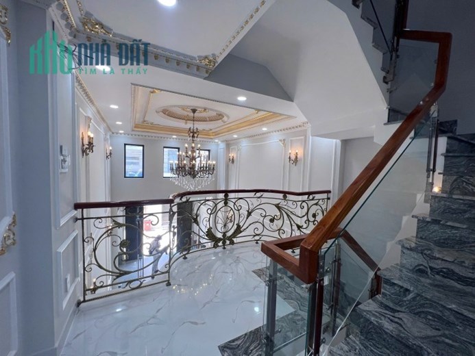 Bán nhà 4 tầng, 68m², 5PN, 5WC, Linh Đông, Thủ Đức - 8.65 tỷ