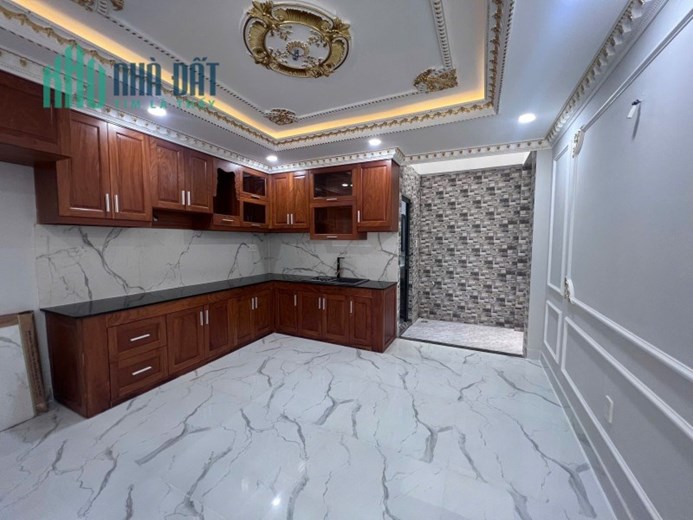 Bán nhà 4 tầng, 68m², 5PN, 5WC, Linh Đông, Thủ Đức - 8.65 tỷ