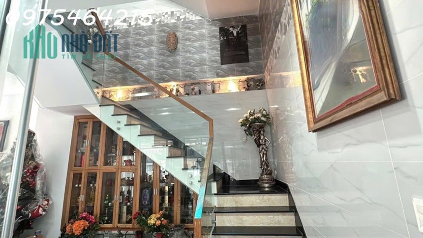 BIỆT THỰ THẢO ĐIỀN – ĐẲNG CẤP GIỚI THƯỢNG LƯU – 100 TỶ