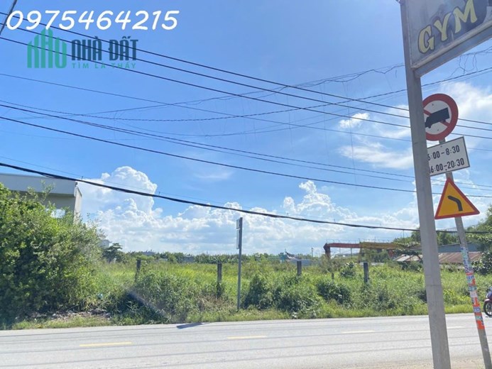 Bán Đất Mặt Tiền Lã Xuân Oai, Thủ Đức – 6.820m² – Giá 240 Tỷ