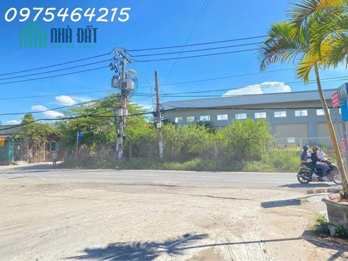 Bán Đất Mặt Tiền Lã Xuân Oai, Thủ Đức – 6.820m² – Giá 240 Tỷ