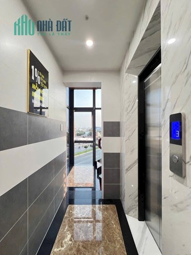 BÁN TÒA NHÀ 13 CĂN HỘ DỊCH VỤ CAO CẤP MẶT TIỀN PHẠM VĂN ĐỒNG  4 TẦNG - NGANG 9M - NGAY CÔNG VIÊN