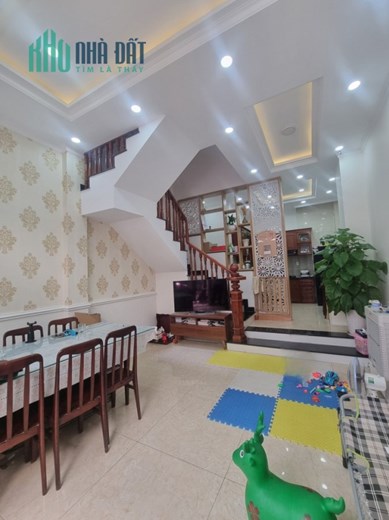 Bán nhà 4 tầng, 50m2, Đặng Văn Bi, Trường Thọ, Thủ Đức - 7.5 tỷ