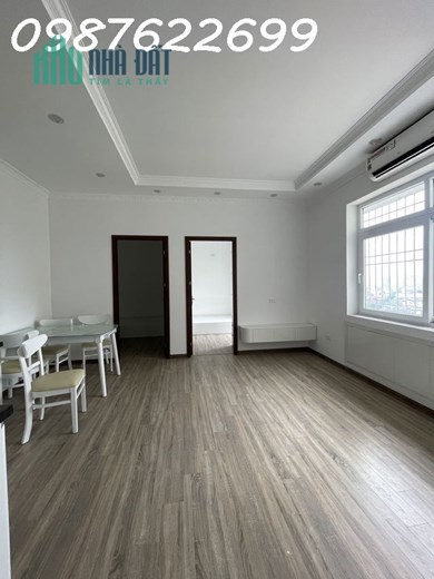 BÁN NHÀ TRUNG CƯ CẦU GIẤY – TẦNG TRUNG – THANG MÁY ~ 4 TỶ