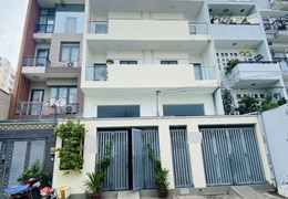 BÁN NHÀ MẶT TIỀN HẺM 10M CÓ LỀ- 5 TẦNG - DIỆN TÍCH 80m2 - CHỈ 13 Tỷ  KINH DOANH ĐỈNH-  NGAY TRUNG