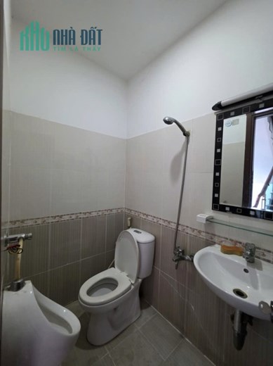 Bán nhà 55m2, 5PN, 5WC, 5.9 tỷ, Nguyễn Trung Nguyệt, Q.2