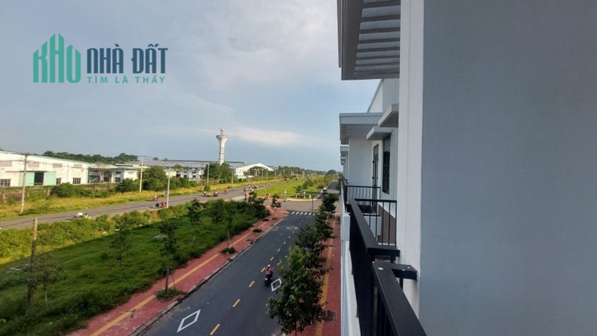  Bán nhà phố liền kề mặt tiền xã đồi 61 