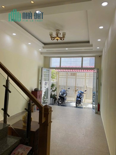 Bán nhà 65m2, 4 tầng, 3PN, 4WC, Linh Trung, Thủ Đức - 5.99 tỷ