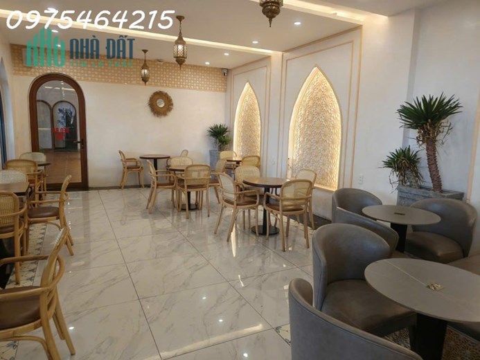 BÁN ĐẤT DIỆN TÍCH LỚN – MẶT TIỀN SIÊU ĐỈNH – DÒNG TIỀN 220 TRIỆU/THÁNG LÊ VĂN VIỆT, TP. THỦ ĐỨC