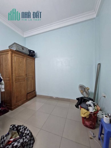 SIÊU PHÂM NHÀ CÀN BÁN NHANH, HUYỀN KỲ PHÚ LƯƠNG, HÀ ĐÔNG ,HÀ NỘI,

 RA ĐƯỜNG Ô TÔ TRÁNH - SAU QUY
