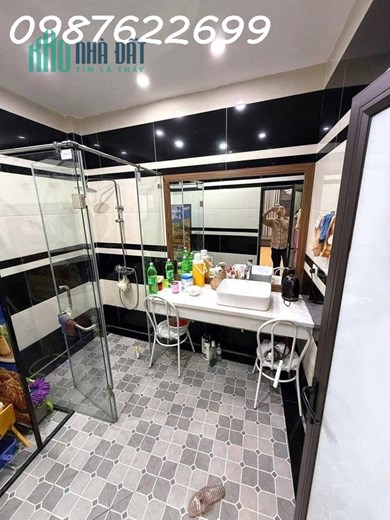 BÁN NHÀ XUÂN THỦY - CẦU GIẤY- TẶNG FULL NỘI THẤT - GẦN PHỐ, GẦN TRƯỜNG, CHỢ, TTTM, NHỈNH 10 TỶ