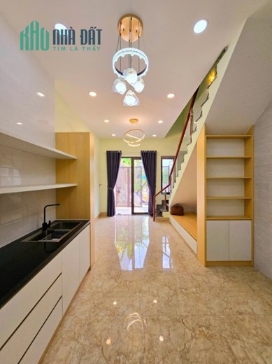 Bán nhà 66m2, 3 tầng, 4PN, 3WC, Q.9, 5,05 tỷ, sổ hồng