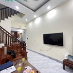 BÁN NHÀ CỔ NHUẾ - TỪ LIÊM- THANG MÁY – LÔ GÓC, BÊ TÔNG CHẮC CHẮN Ở NGAY NHỈNH 7 TỶ