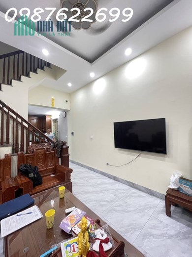 BÁN NHÀ CỔ NHUẾ - TỪ LIÊM- THANG MÁY – LÔ GÓC, BÊ TÔNG CHẮC CHẮN Ở NGAY NHỈNH 7 TỶ