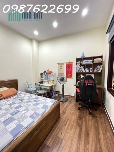 BÁN NHÀ CỔ NHUẾ - TỪ LIÊM- THANG MÁY – LÔ GÓC, BÊ TÔNG CHẮC CHẮN Ở NGAY NHỈNH 7 TỶ