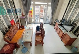 Bán nhà 82m², 3 tầng, 5PN, 5WC, Q.9, 7.15  tỷ, sổ hồng