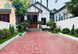 Bán đất tặng nhà tại Đông Yên. 165m full thổ cư