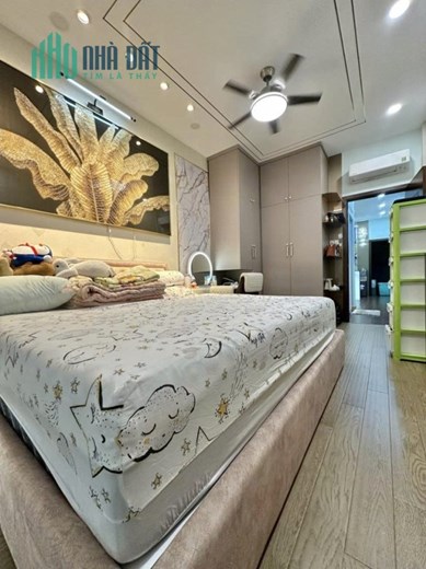 Bán nhà 67m², 4PN, 4WC, 9.8 tỷ, P.25, Bình Thạnh, sổ hồng