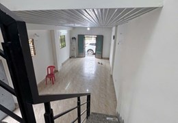 Bán nhà mặt phố Linh Trung, Thủ Đức, 52m², 3.95  tỷ, sổ hồng
