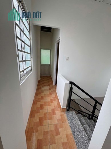 Bán nhà mặt phố Linh Trung, Thủ Đức, 52m², 3.95  tỷ, sổ hồng