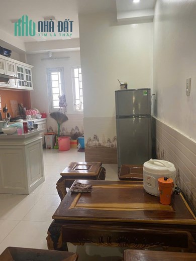 9tỷ2 - Bán nhà 2 phòng ngủ full nội thất mặt tiền Yersin P9 Đà Lạt
