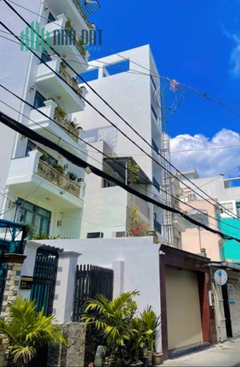 BÁN NHÀ MẶT TIỀN - 7 TẦNG ĐÚC - THANG MÁY CẢM ỨNG - SMART HOME FULL NỘI THẤT 🔥 Chỉ 17.8 TỶ - Nhà