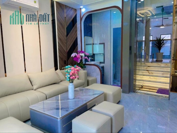 BÁN NHÀ MẶT TIỀN - 7 TẦNG ĐÚC - THANG MÁY CẢM ỨNG - SMART HOME FULL NỘI THẤT 🔥 Chỉ 17.8 TỶ - Nhà
