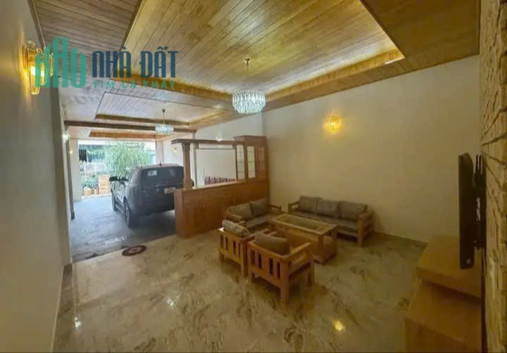 CẦN TIỀN BÁN GẤP NHÀ MẶT TIỀN KINH DOANH ĐƯỜNG TÔ NGỌC VÂN TRUNG TÂM ĐÀ LẠT 157m2 GIÁ 10.2 TỶ