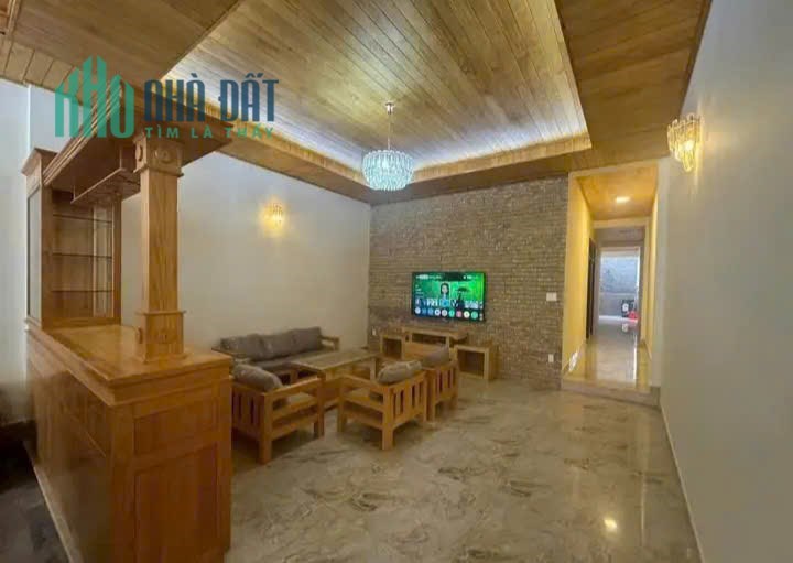 CẦN TIỀN BÁN GẤP NHÀ MẶT TIỀN KINH DOANH ĐƯỜNG TÔ NGỌC VÂN TRUNG TÂM ĐÀ LẠT 157m2 GIÁ 10.2 TỶ