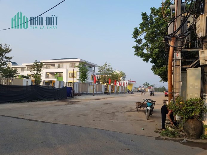 Bán 70,3m2 đất Đan Phượng. Gần khu đấu giá Đồng Sậy. Giá đầu tư, đường trước 7m rộng thoáng